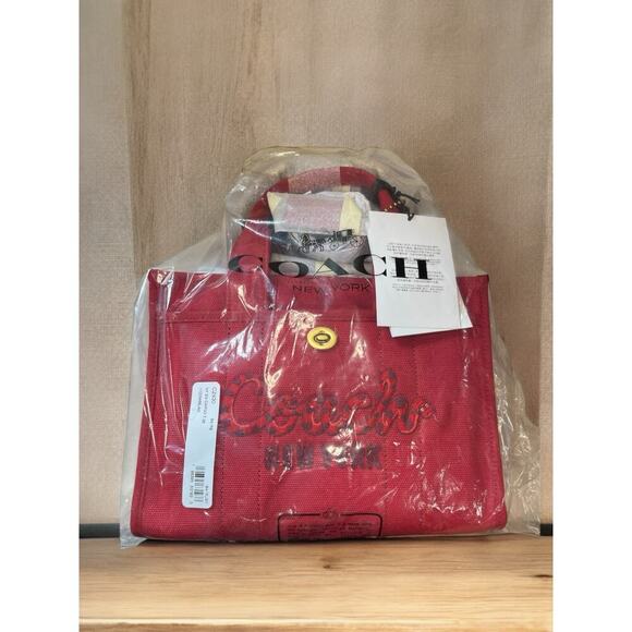 New With Tags Coach CZ430 New Year Snake Cargo Tote 26 Bag - Picture 8 of 8